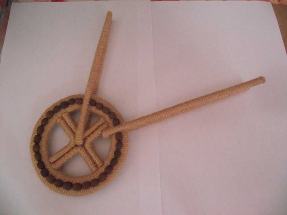 Украшения из бечевки