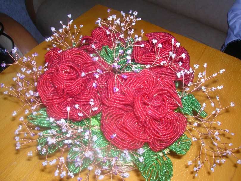 Роза из бисера