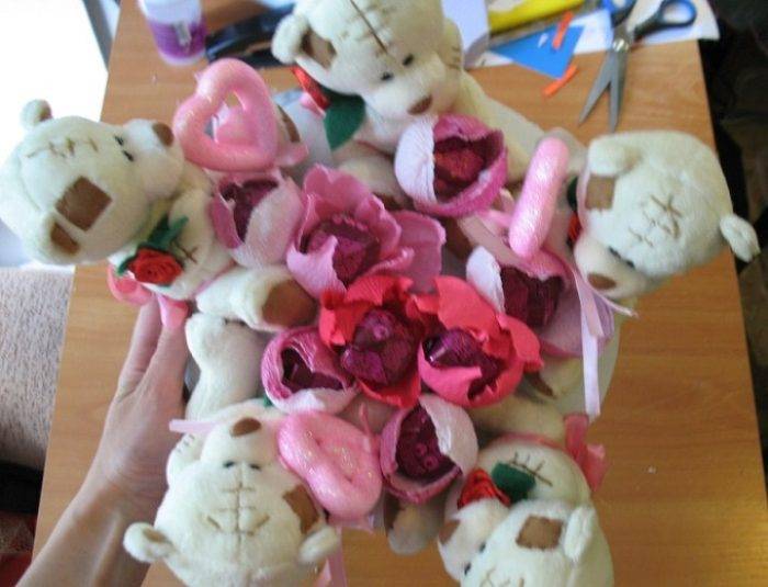 Букетик из мягких игрушек